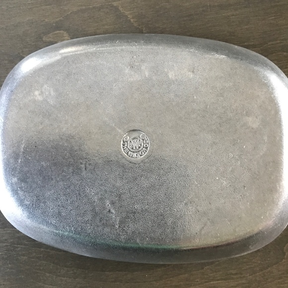 Wilton Pewter Bread Plate - Picture 2 of 2